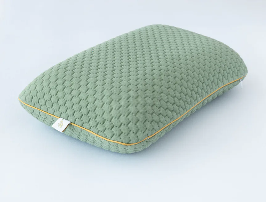 Travel anatomic green